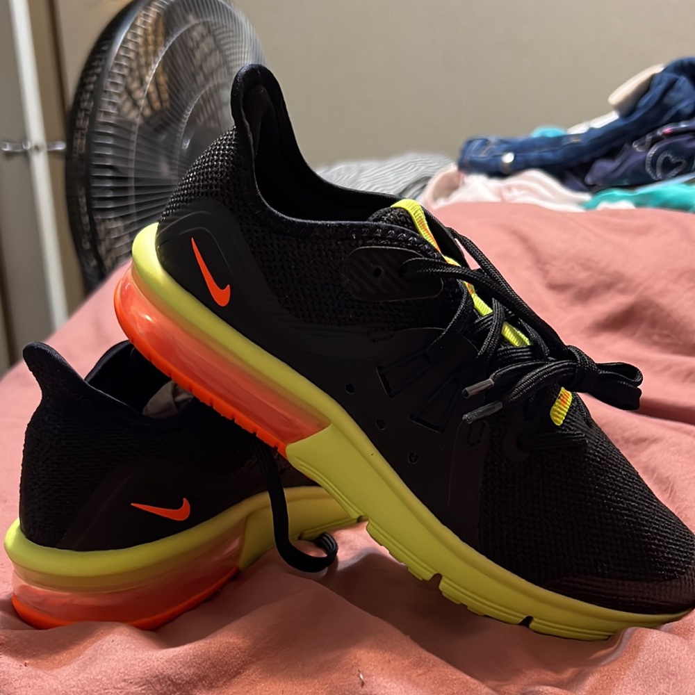 Nike Max